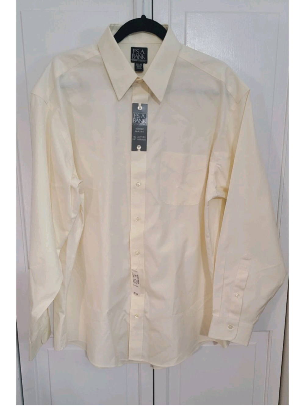 NWT Jos A Bank Travelers Cream Yellow Men’s 16 1/2-35 Long Sleeve Button Down